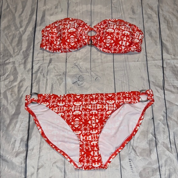 Converse 2pc bikini swimsuit size Large NWOT - Picture 1 of 8